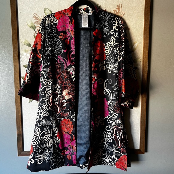 Chico's Other - Chico's Black and Red Floral Kimono